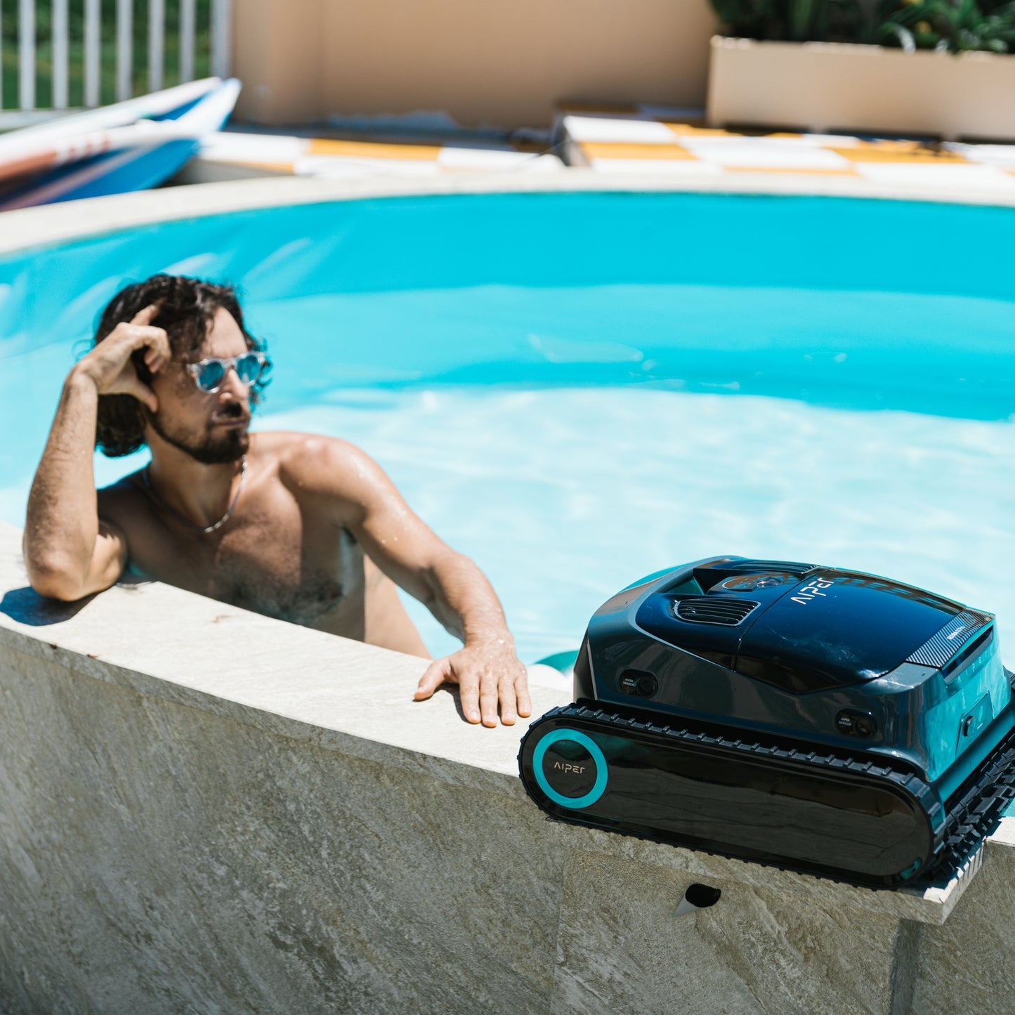 Aiper Scuba X1 Pro Trådløs poolrenser Sort