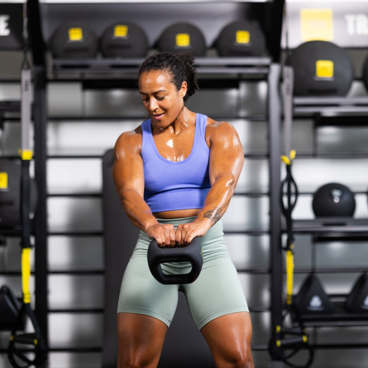 TRX Ybell Neo 8 Kg, Non branded Ybells Black