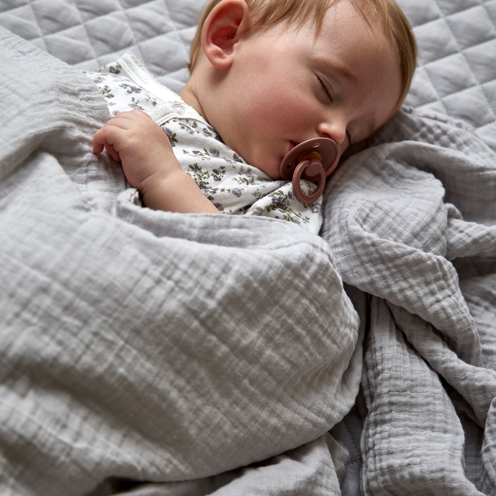 By KlipKlap Bed Linen Baby Stone Grey