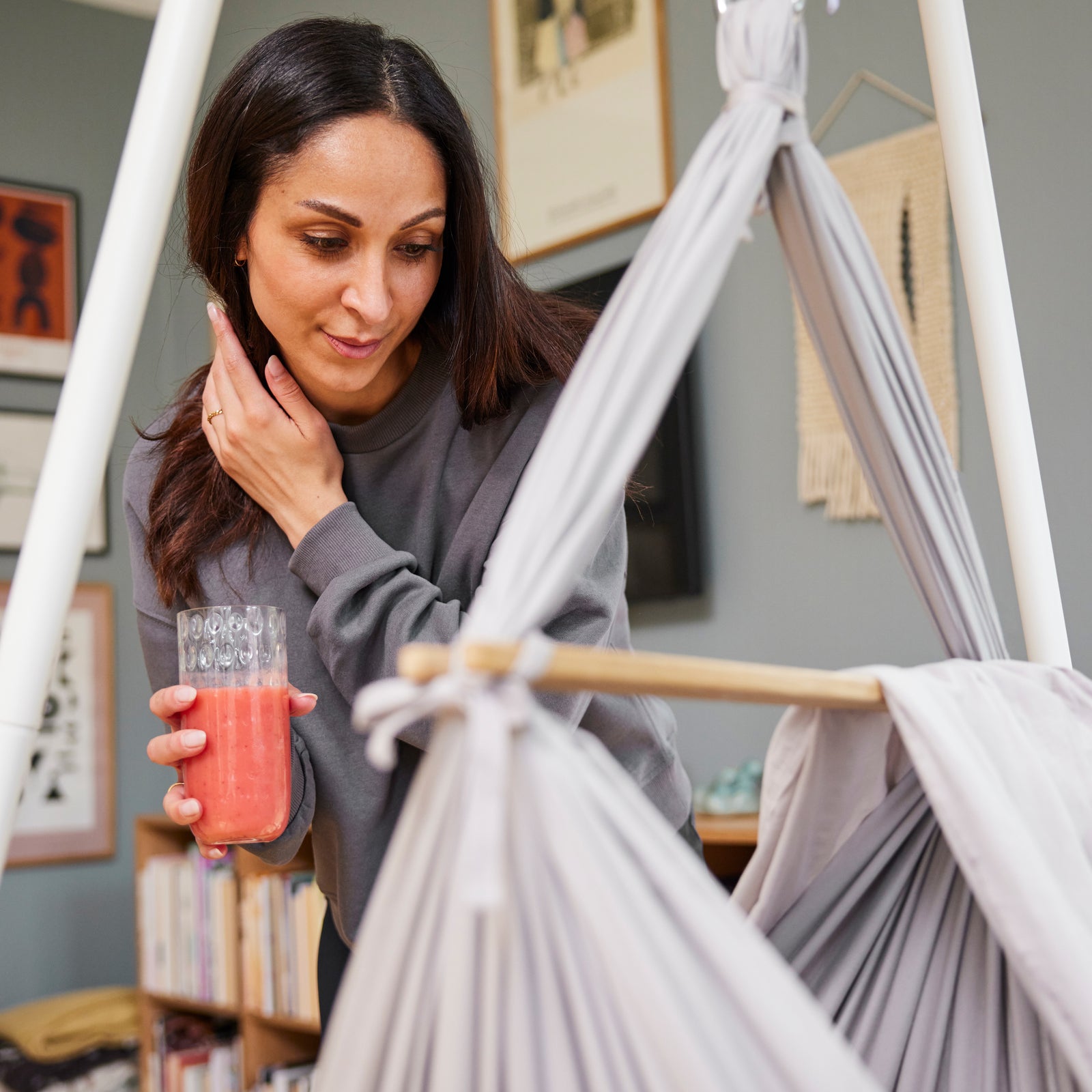 Membantu Premium Ekologisk Baby Hängvagga Grå