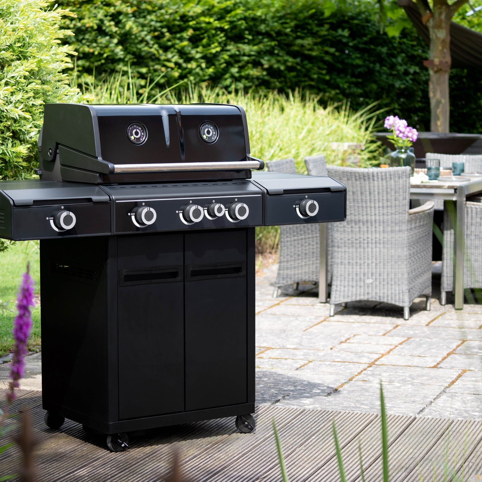 Outdoorchef BBQ STATION HEAT X-345 30MBAR Gas BBQ Black