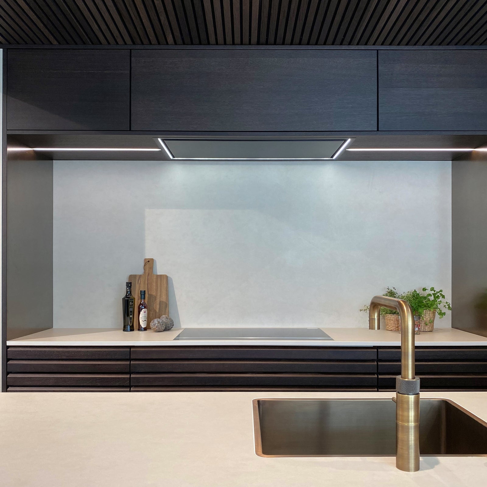 Witt Sparkle 101 B2  Ceiling hood Black