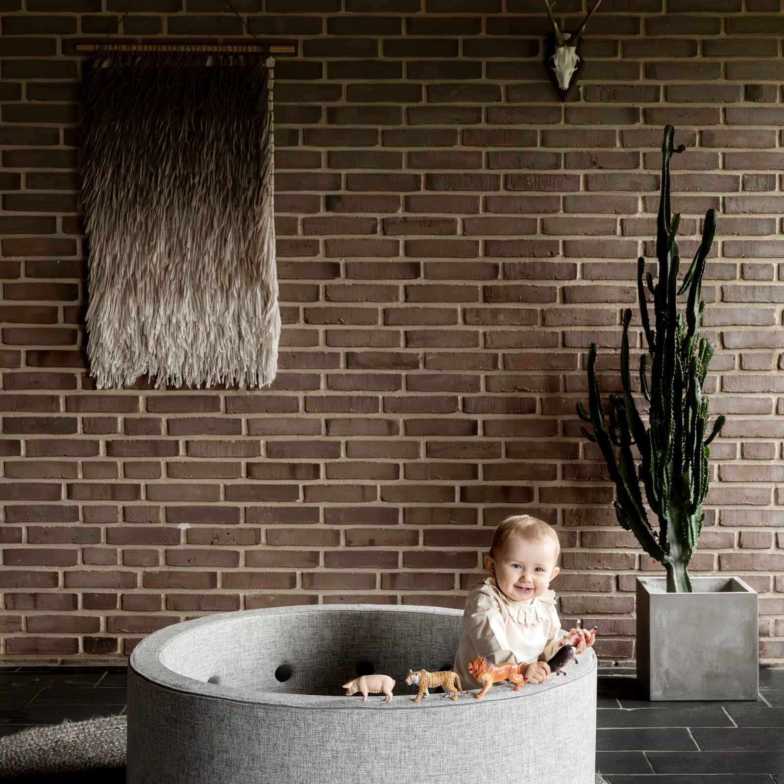 By KlipKlap Play Fold Circle Multi Grey w. Grey