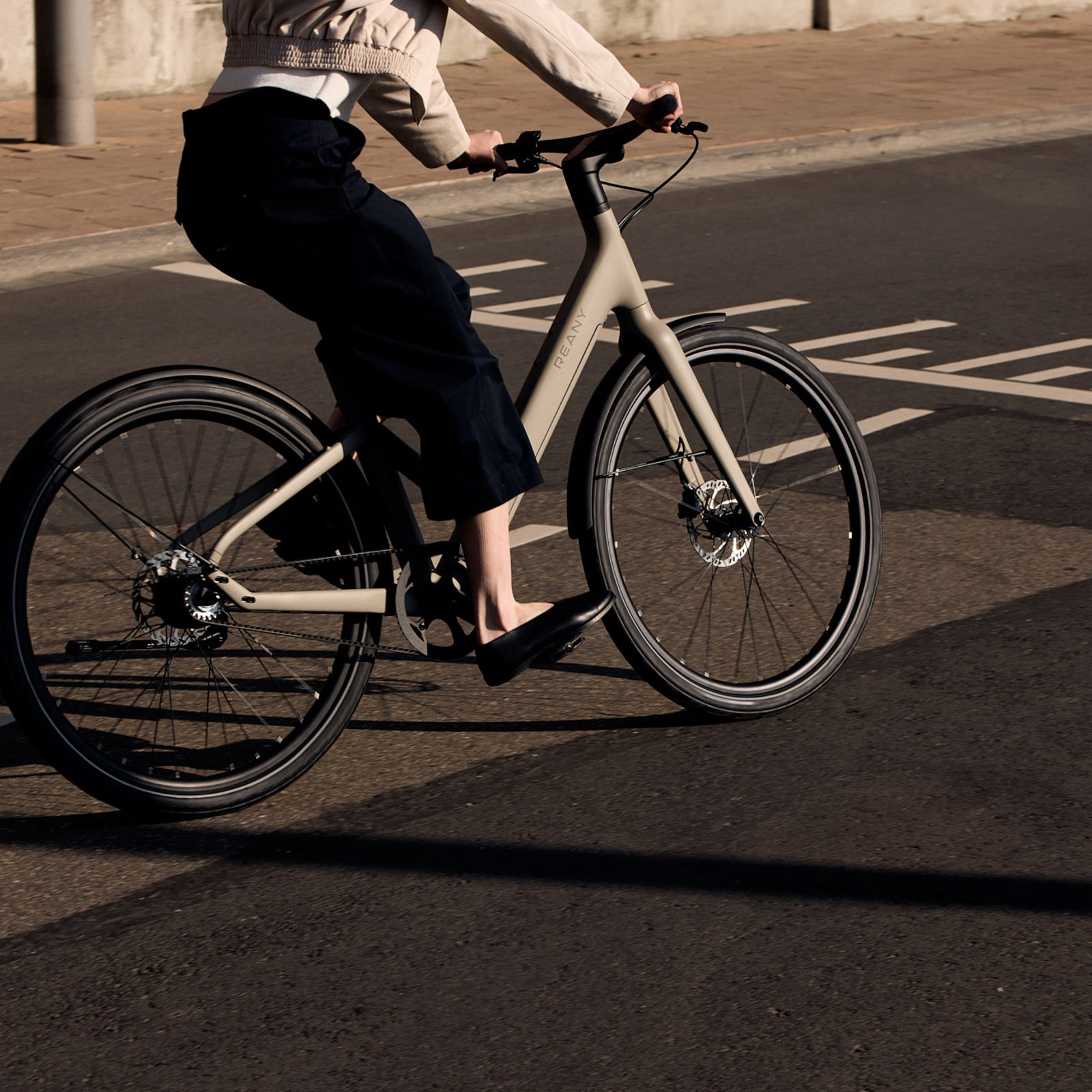 Reany V1 Vivo City Night Black