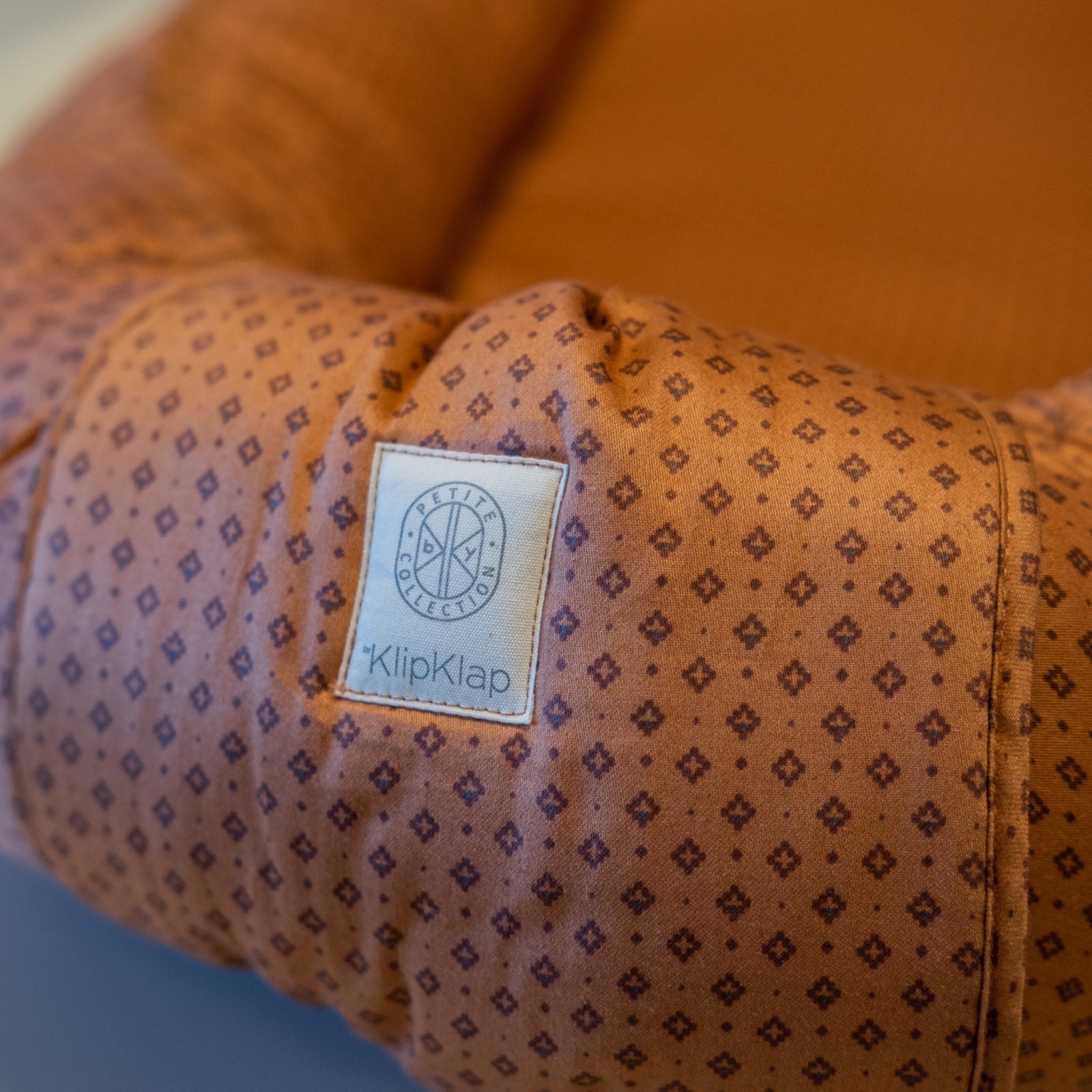 By KlipKlap Baby Nest Indian Diamonds Brown
