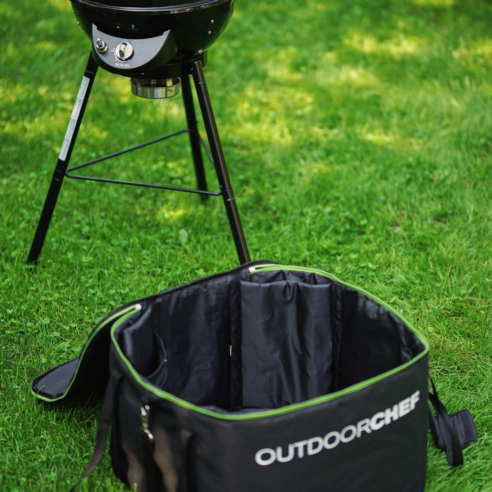 Outdoorchef CHELSEA 420 G BLACK 30MBAR Gas BBQ Black