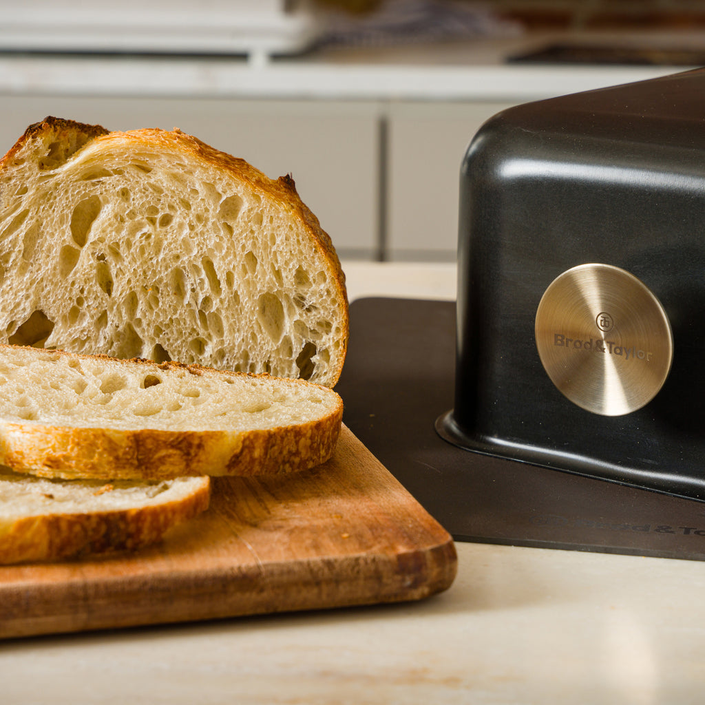Brød & Taylor Batard Baking Shell