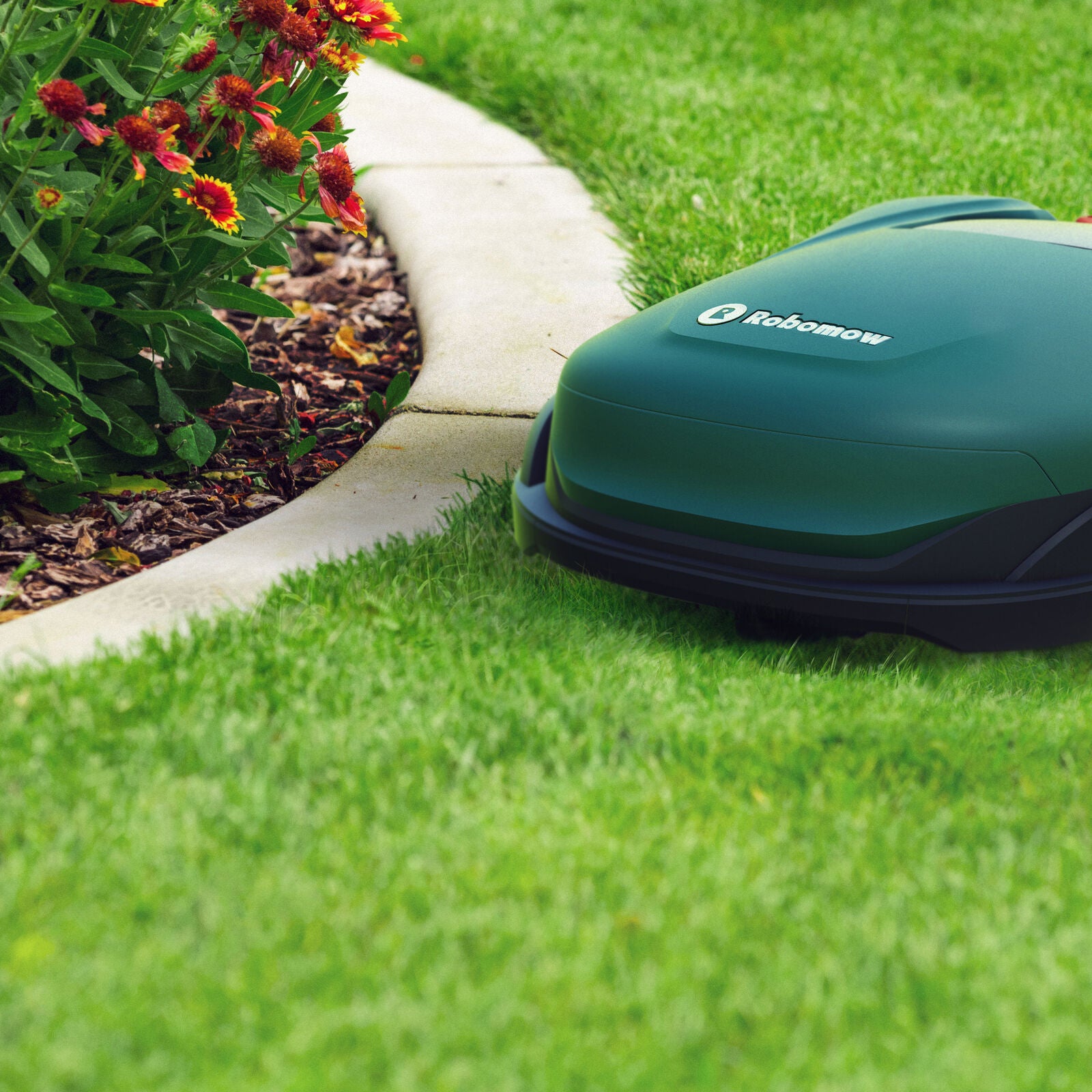 Robomow RK 3000 Pro Robotic lawn mower Green