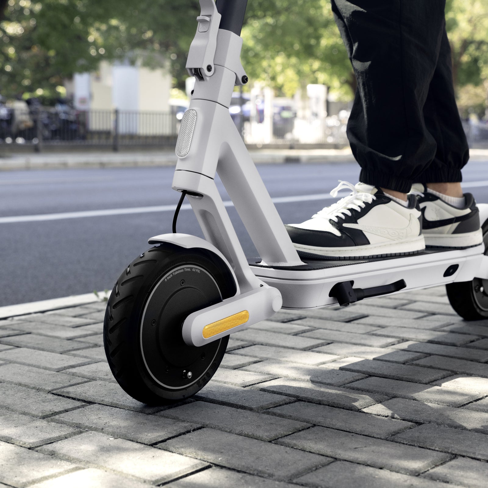 Yadea Artist Kickscooter 20 km/t Kickscooter White