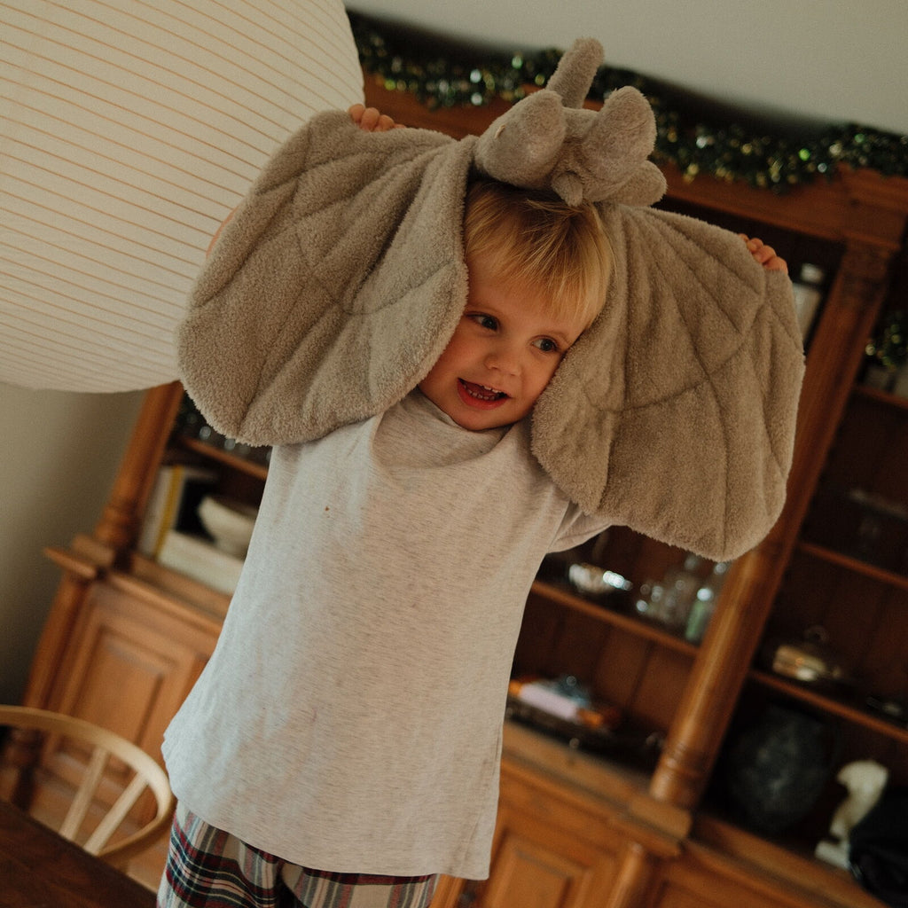 Membantu Warm & Weight Plush - Magma01 Grey