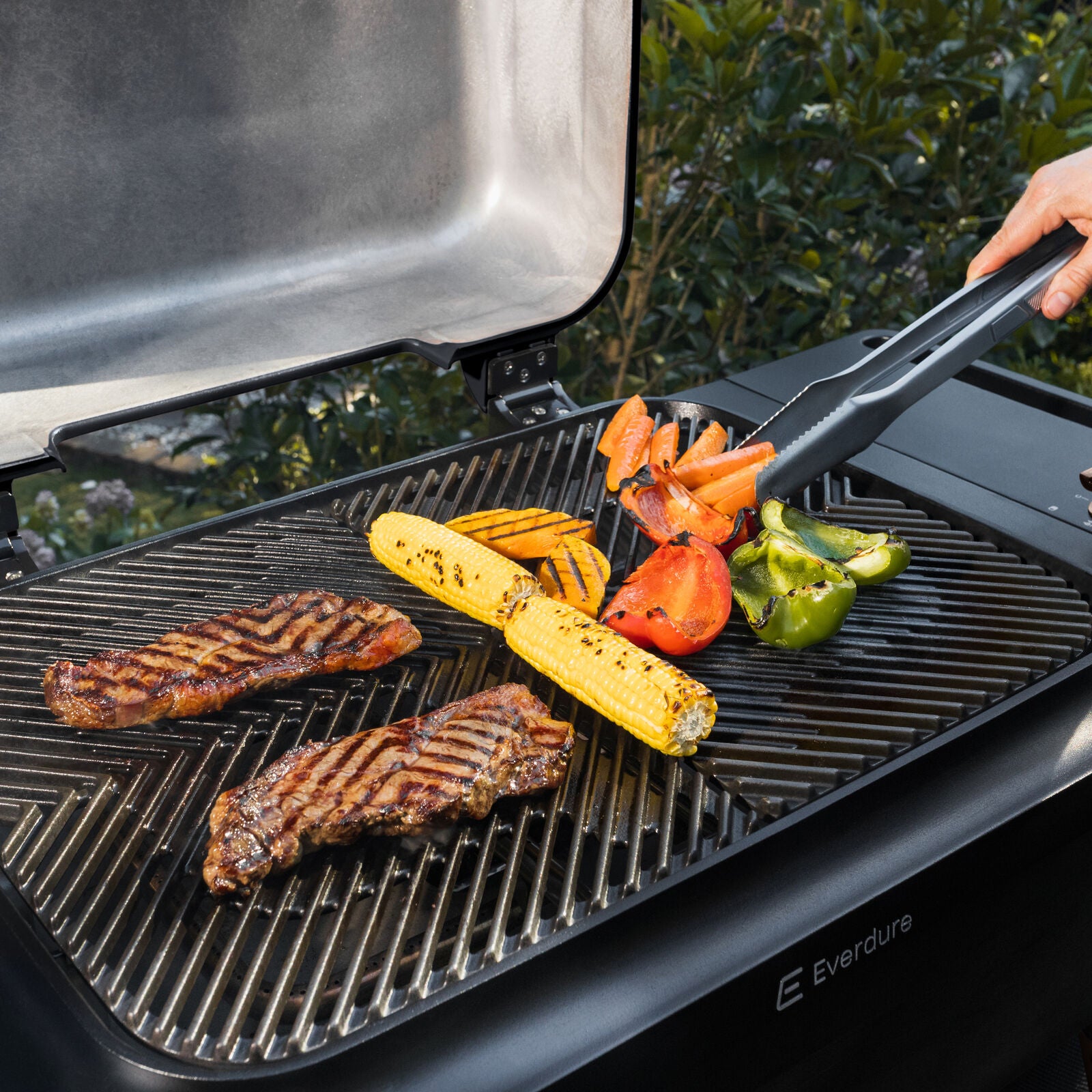 Everdure Force Gen III EU Black Incl. Toolkit Gas BBQ