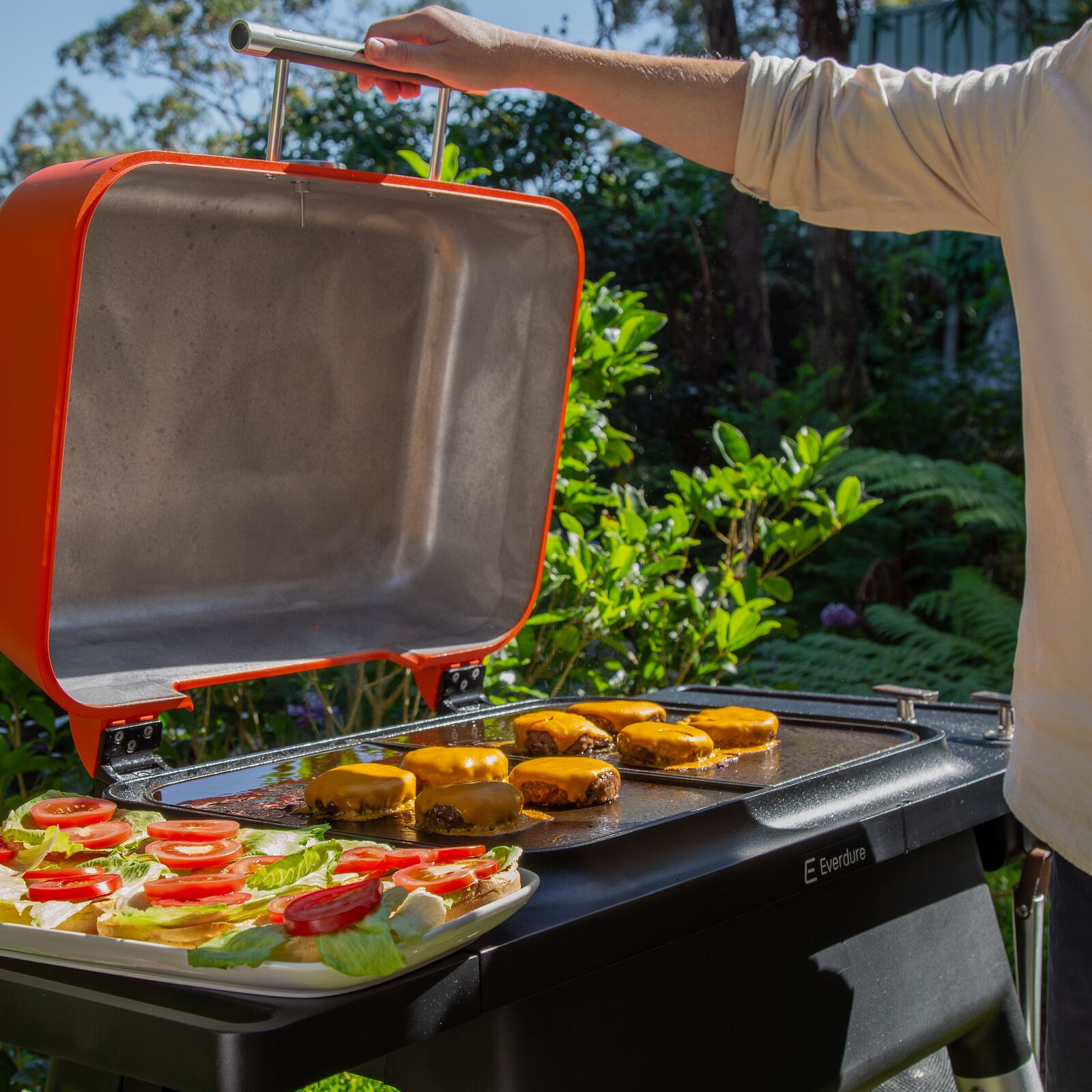 Everdure Force Gen III EU Orange Incl. Toolkit Gas BBQ