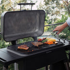 Everdure Furnace Gen III EU Black Incl. Premium Toolkit Gas BBQ