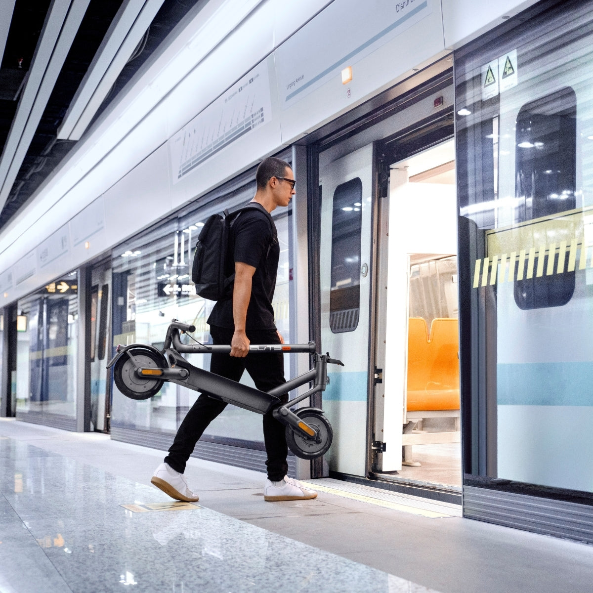Yadea Elite Max+ Kickscooter Grå