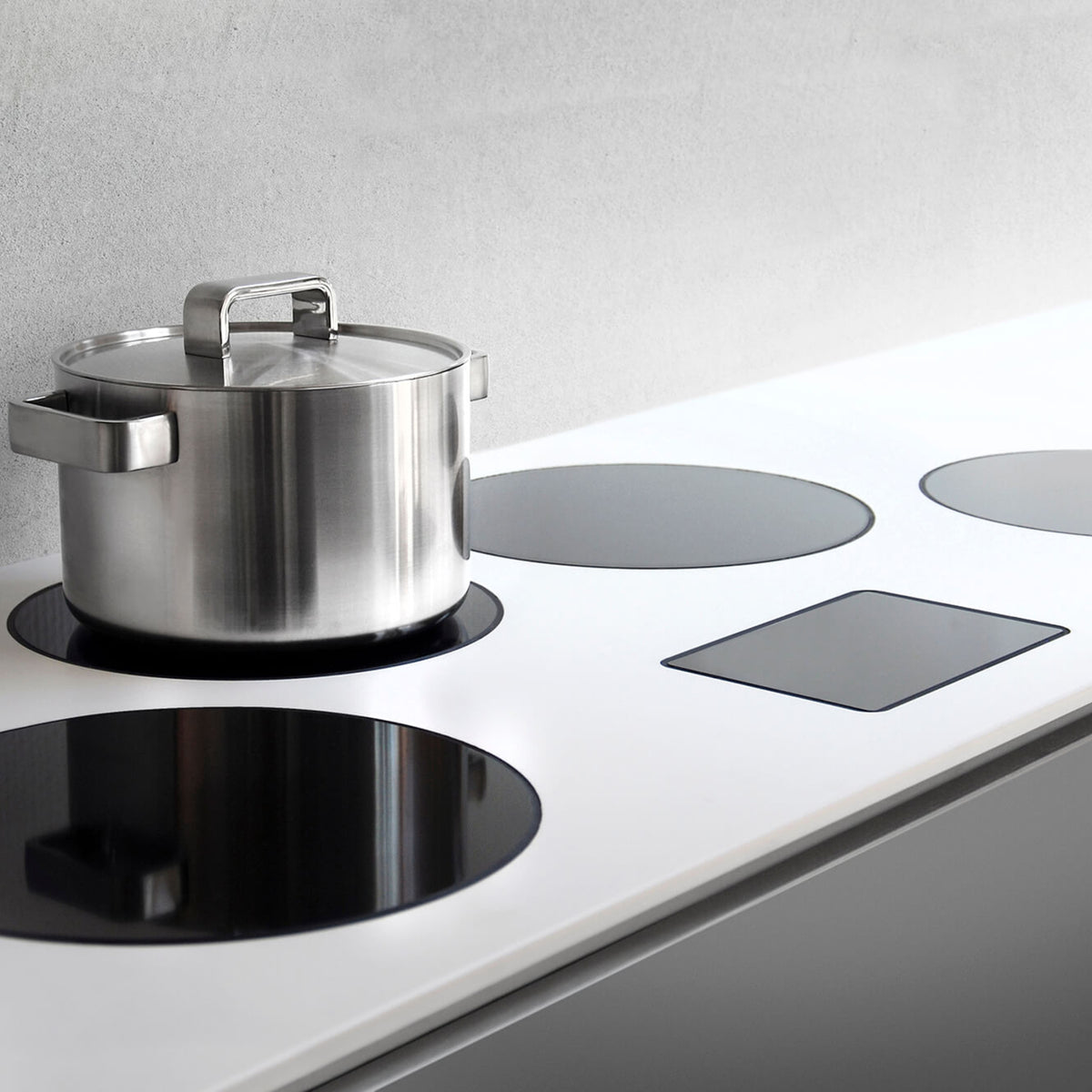 Induction hob