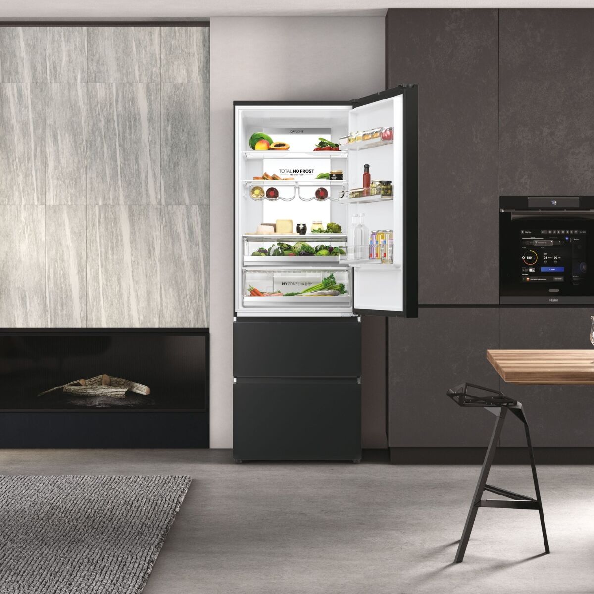 Haier HTW7720ENPT Fridge-freezer Black