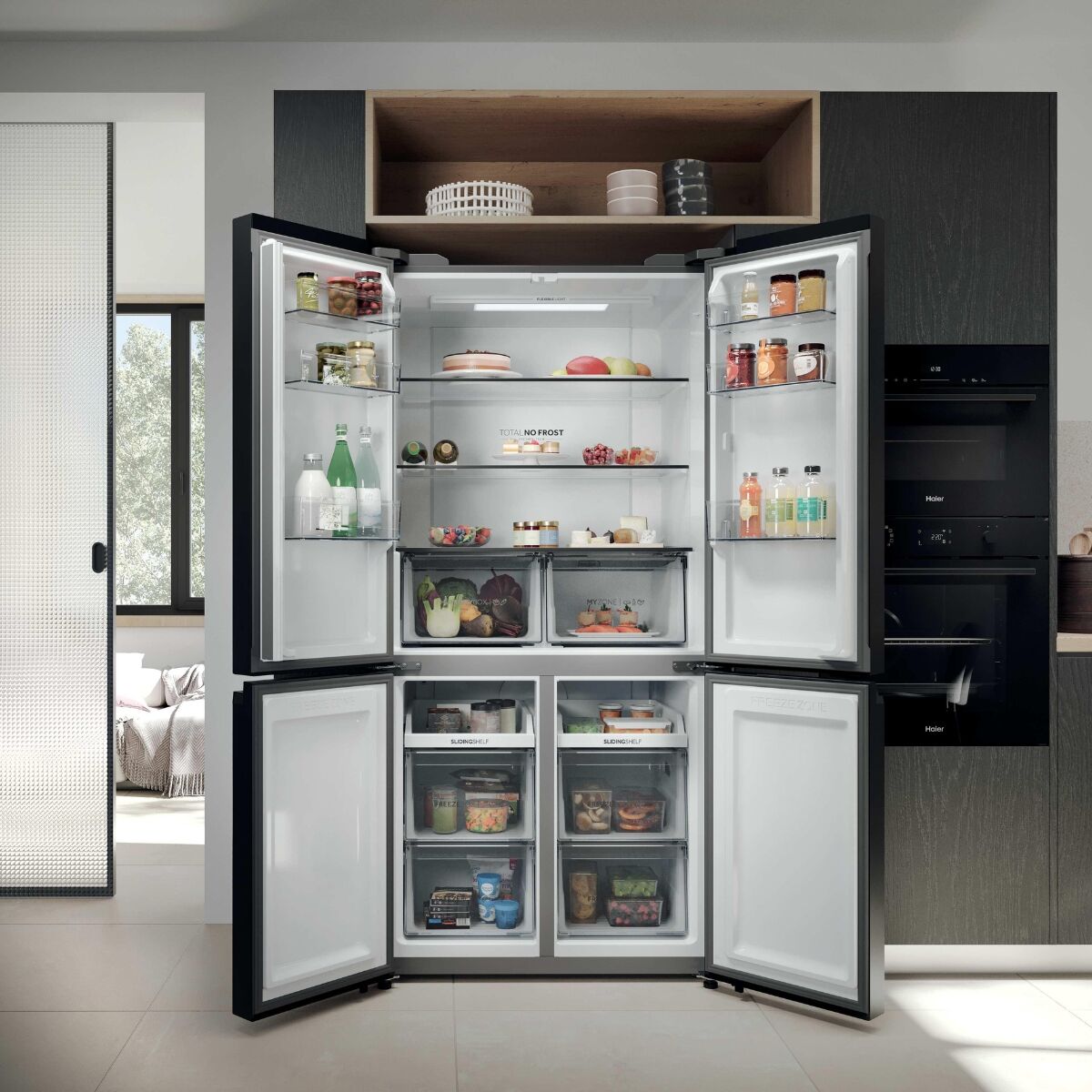 Haier HCR39F19ENPT Fridge-freezer Black