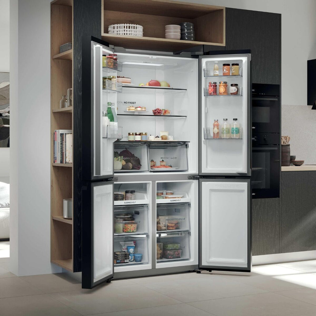 Haier HCR39F19ENPT Fridge-freezer Black