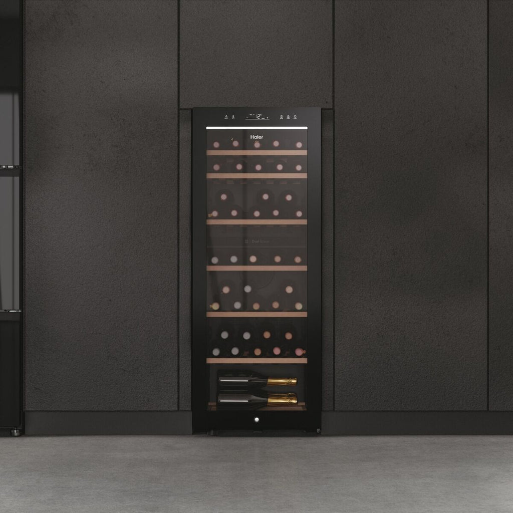 Haier HWS77GDAU1 Fritstående vinkøleskab Sort