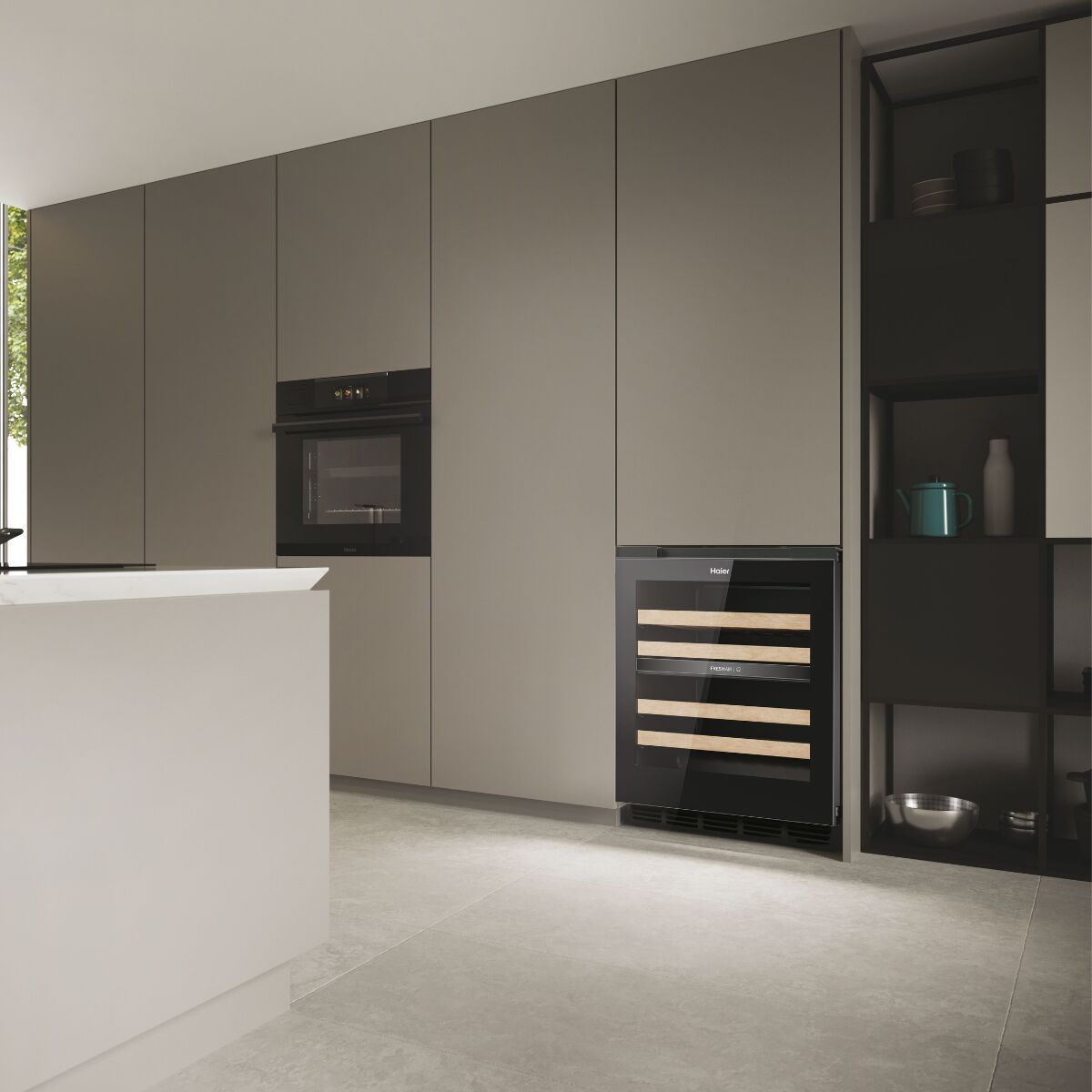 Haier HUC44GDEH1 Built-in wine Black