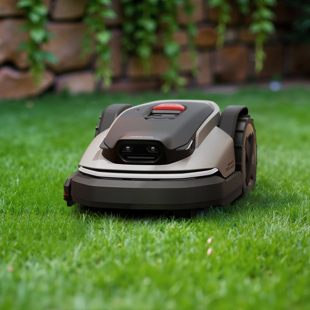 Roborock RockMow S108 Robotic lawn mower Dark grey