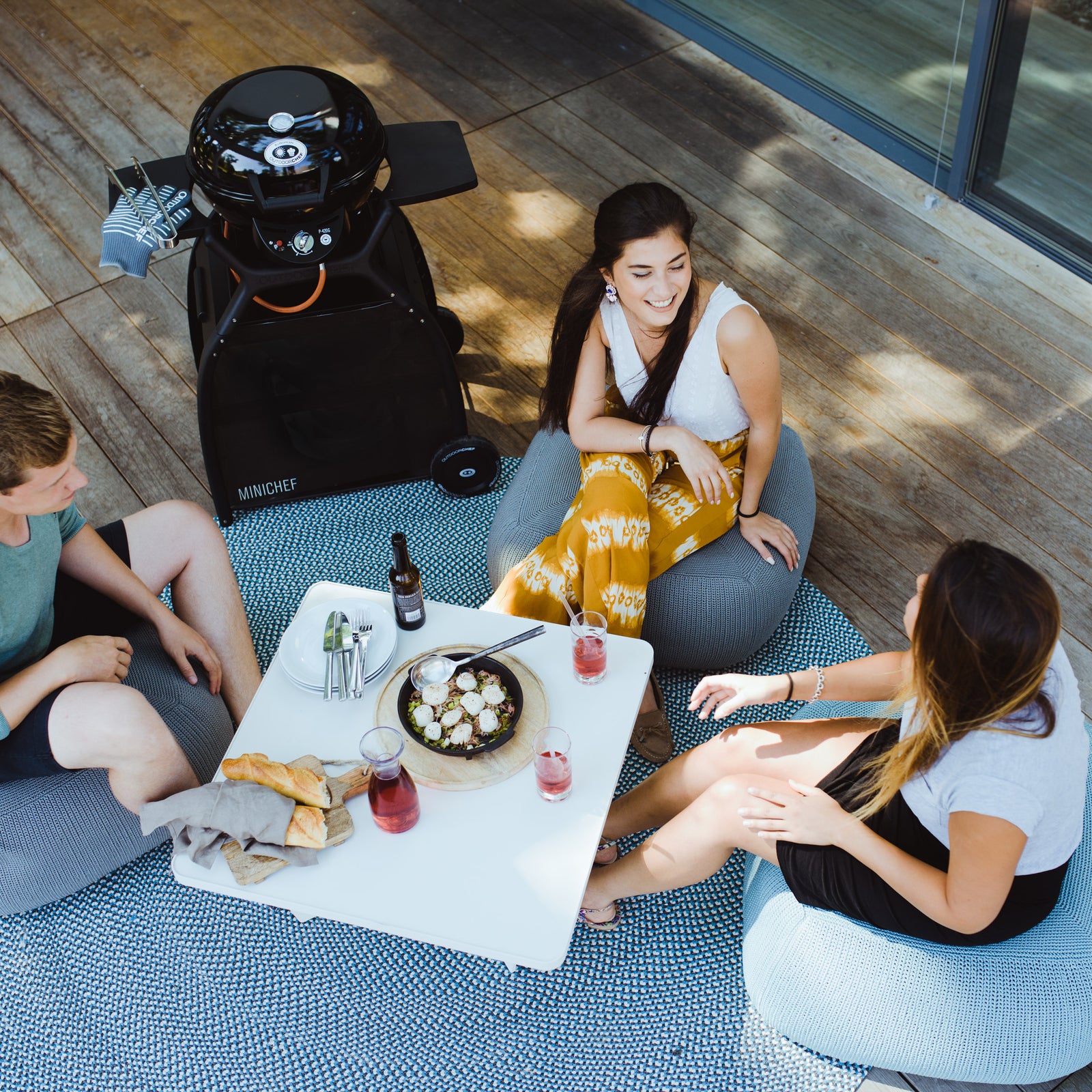 Outdoorchef MINICHEF 420 E SORT E+F Gasgrill Sort