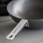 Outdoorchef Barbecue-wokki Musta