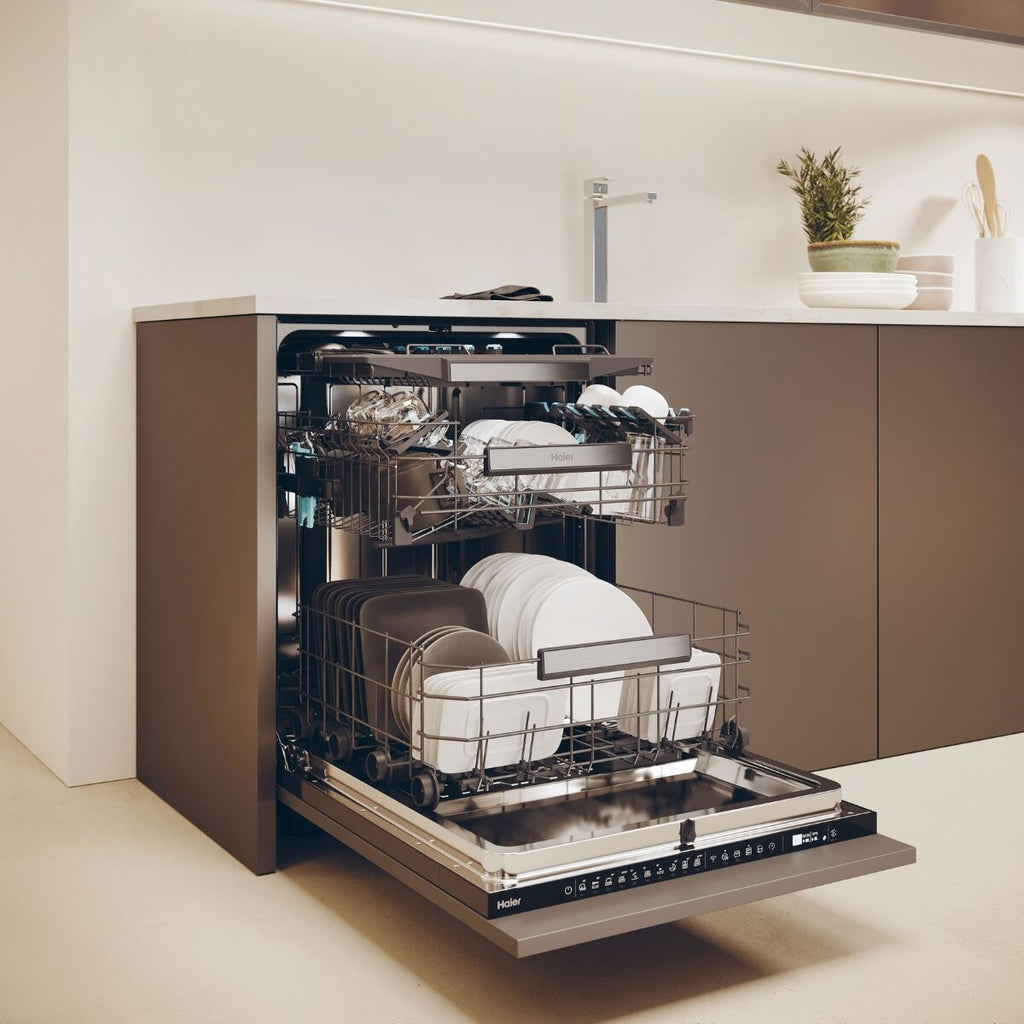 Haier XS 4A4M4PB Integrated dishwasher