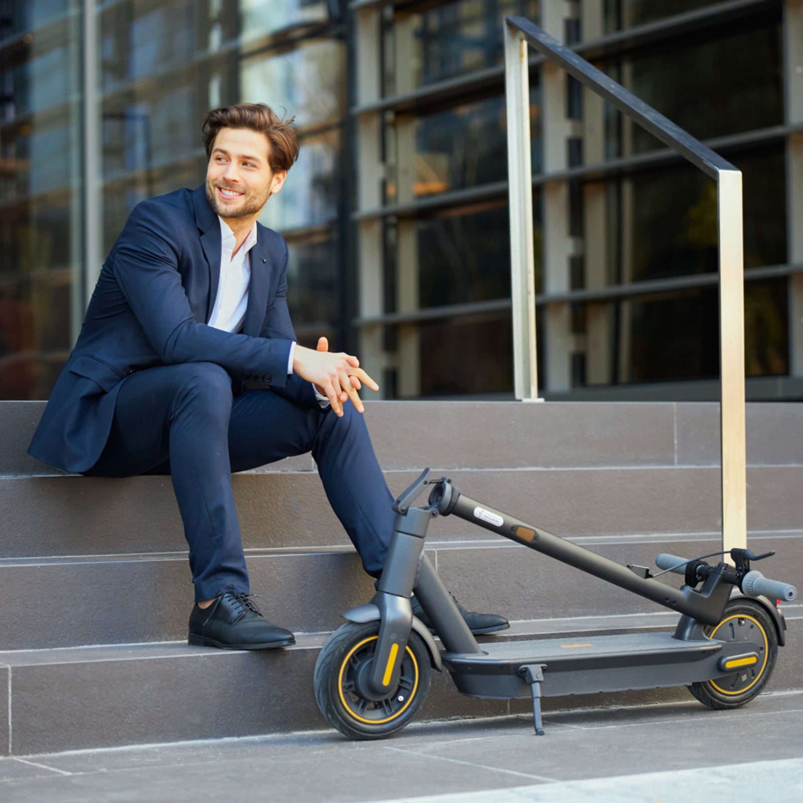 Segway Ninebot Kickscooter MAX G30E II Svart, Orange