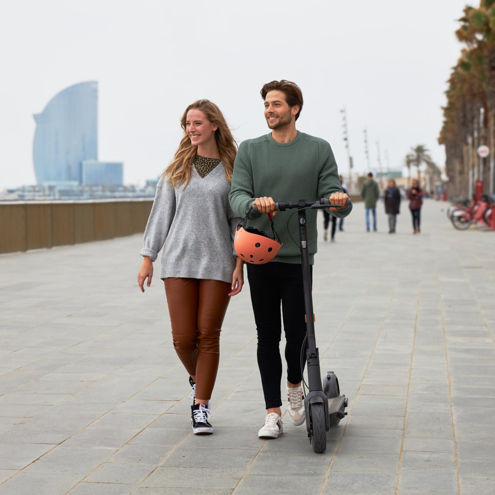 Segway Ninebot Kickscooter MAX G30E II Svart, Orange