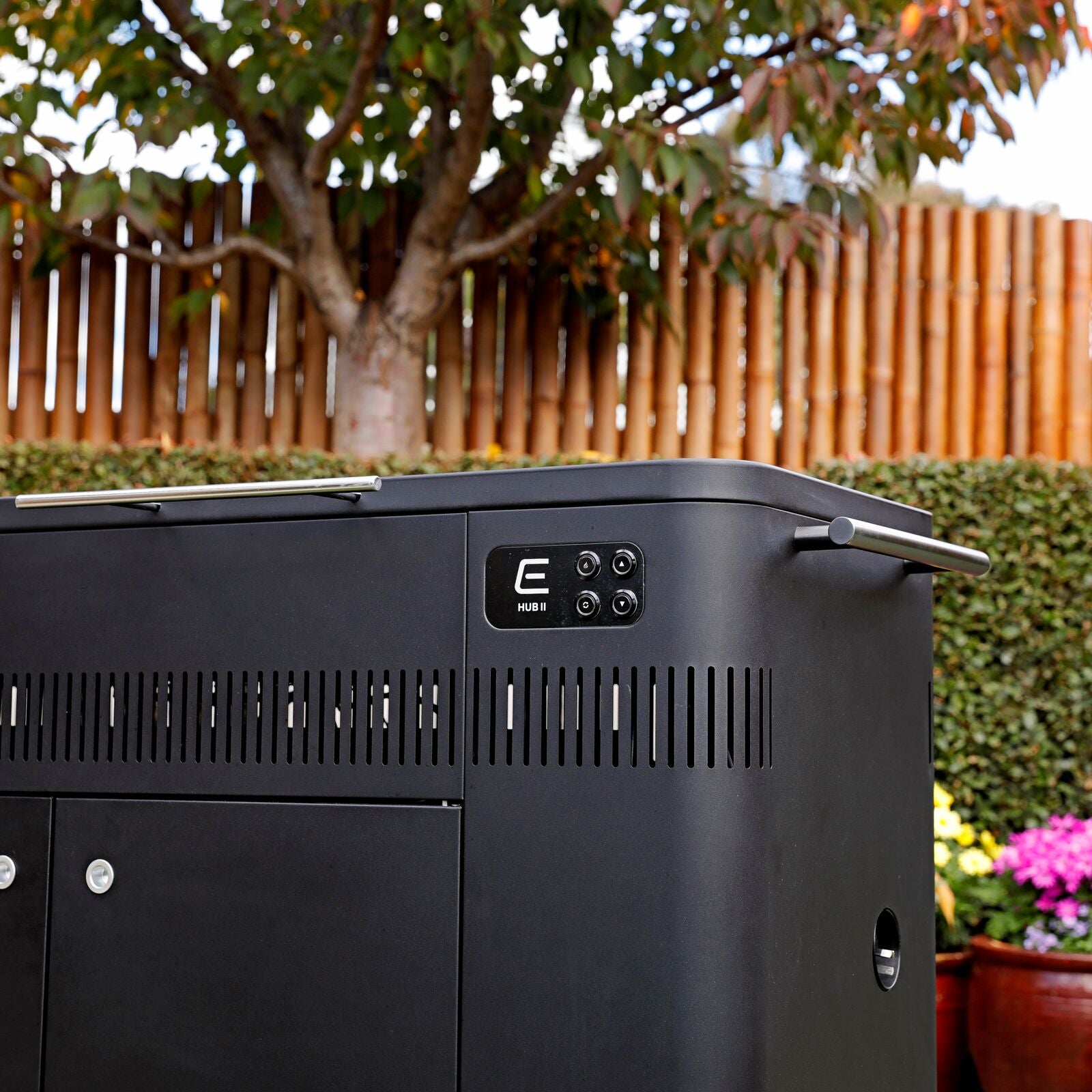 Everdure HUB II EU Charcoal BBQ Black
