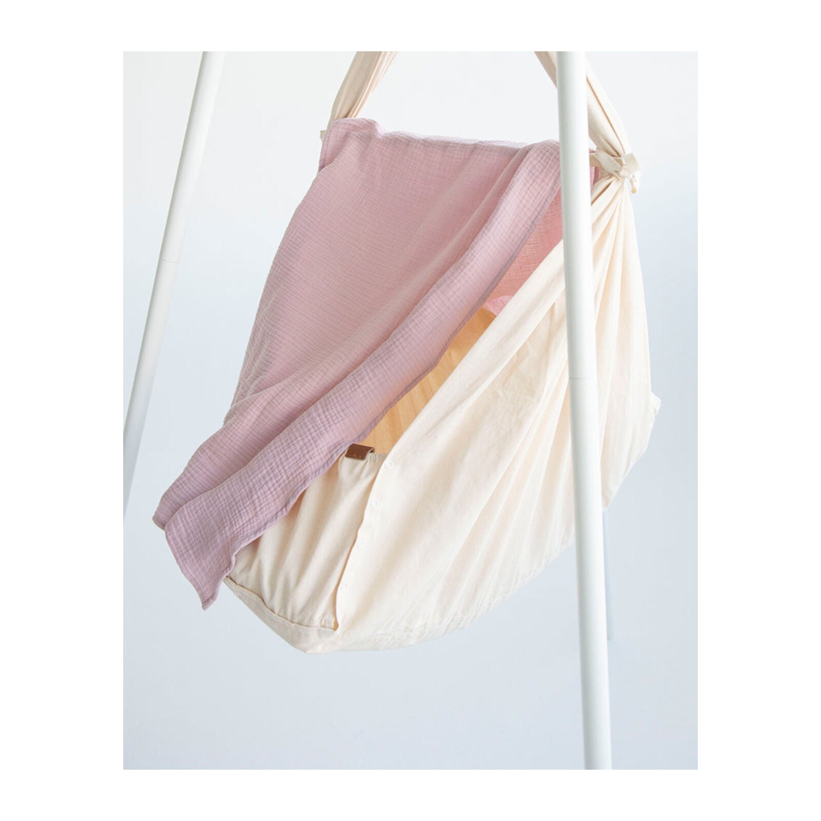 Membantu Canopy Rosa