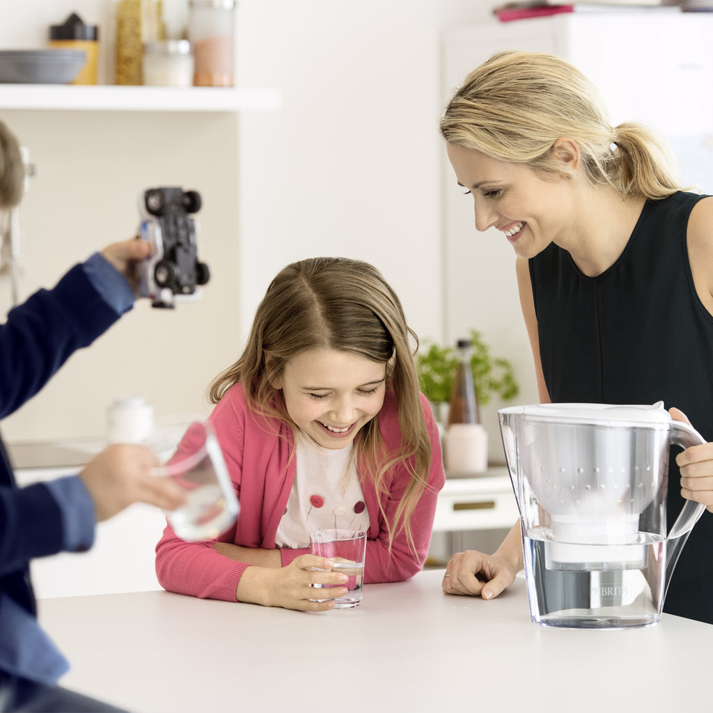 Brita Marella + 12 MXPro -pakkaus Valkoinen