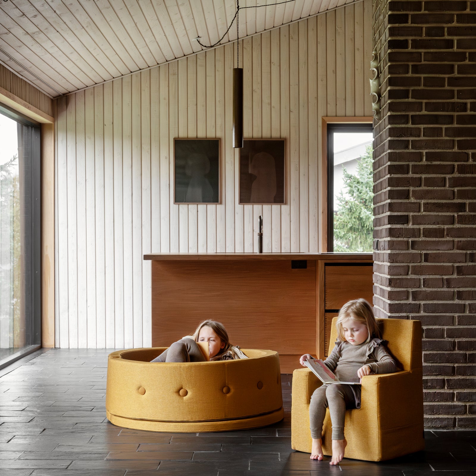 By KlipKlap Play Fold Circle Mustard w. Mustard