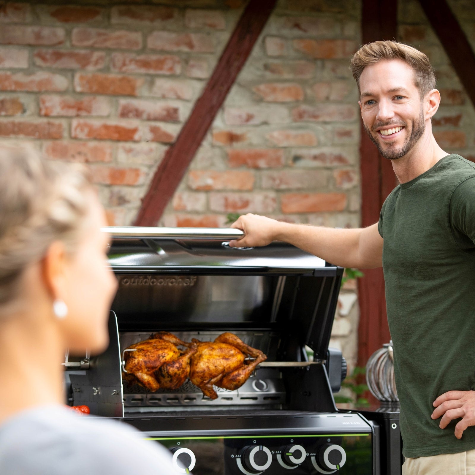Outdoorchef KITCHEN HEAT X-415/245 30MB EDELST Gas BBQ Black