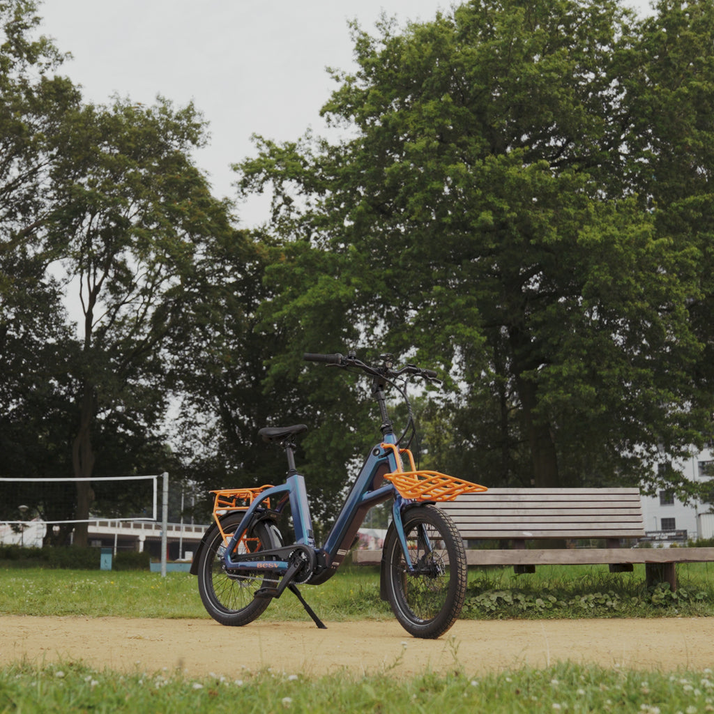 BESV CPT 1.4 MY2025 X Step 468 one size Compact Dark Navy Gloss