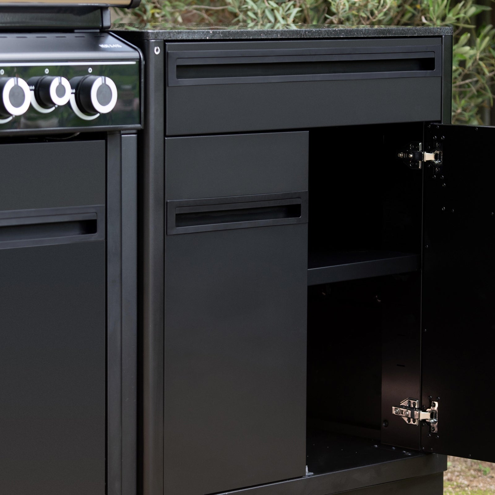 Outdoorchef KITCHEN HEAT X-415/245 30MB GRANIT Gas BBQ Black