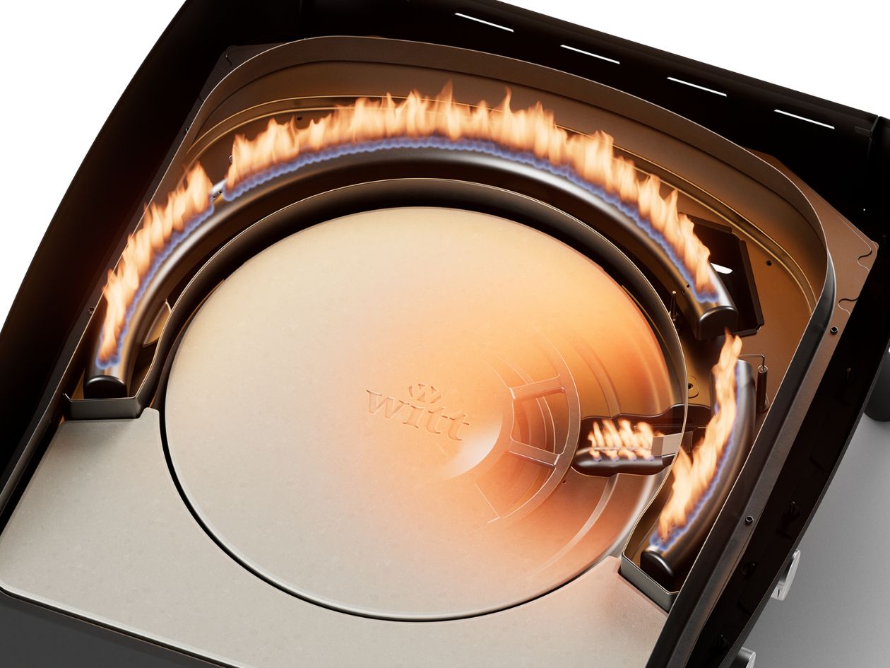 4 burners. 4 seasons. One uncompromising oven.