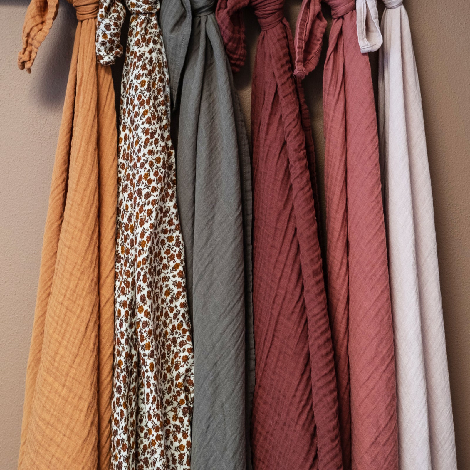 By KlipKlap Swaddle Burgundy