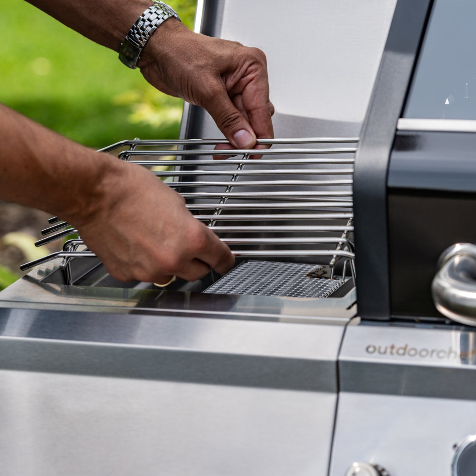 Outdoorchef AUSTRALIA EVO 335 30MBAR Gas BBQ Black Stainless Steel