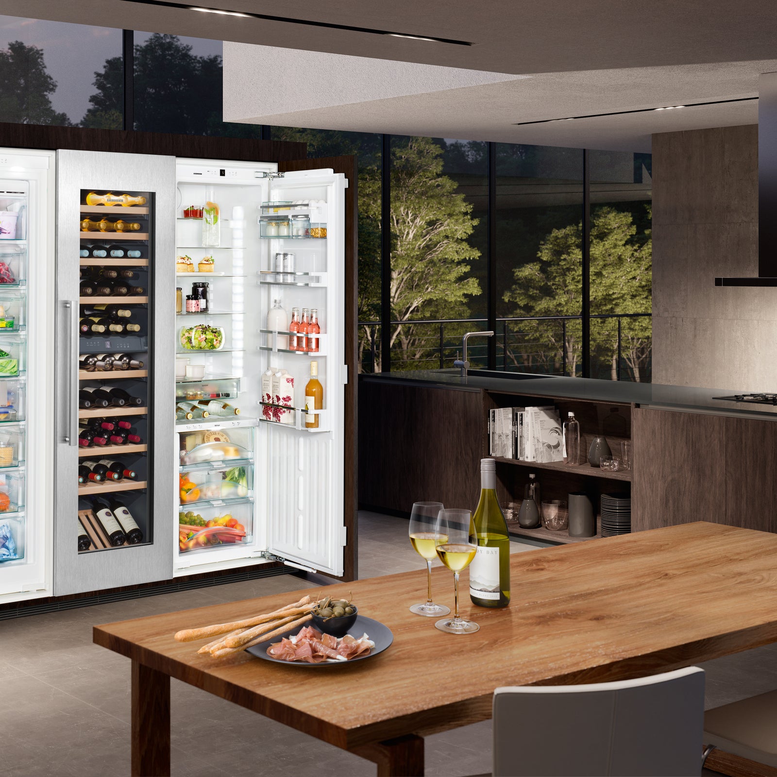 Liebherr Vinidor EWTdf 3553 Profile frame 16-18 mm Black