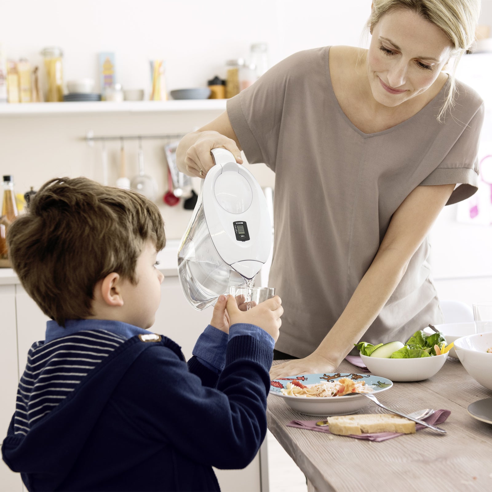 Brita Marella + 6 MXPro Bundle White