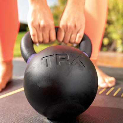 TRX Kettlebell 8 kg, gummibelagt Kettlebells Sort
