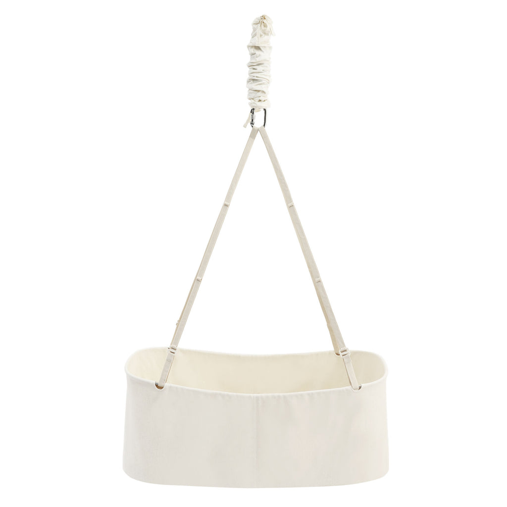 Membantu Baby Cradle Nature