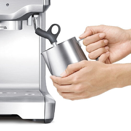 Powerful 130°C steam for fast silky microfoam