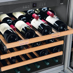 Liebherr Clip on labelsystem Black