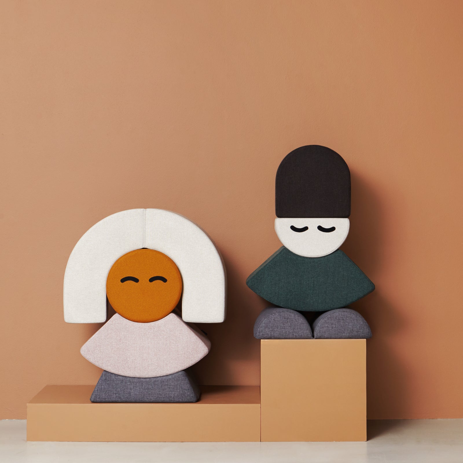 By KlipKlap KK Mr. Half Circle Face Beige