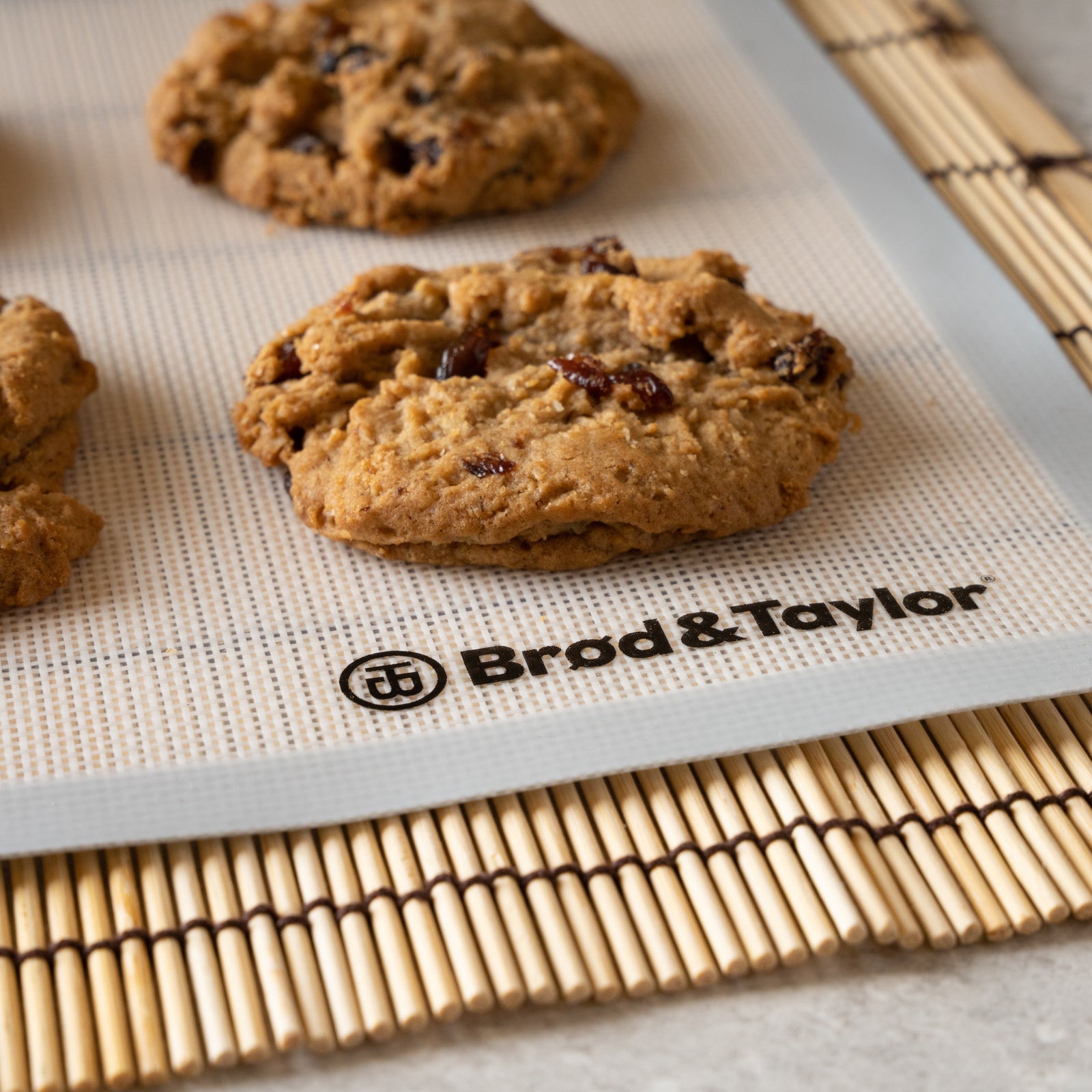 Brød & Taylor Silicone Baking Mat (Regular Set of 7)