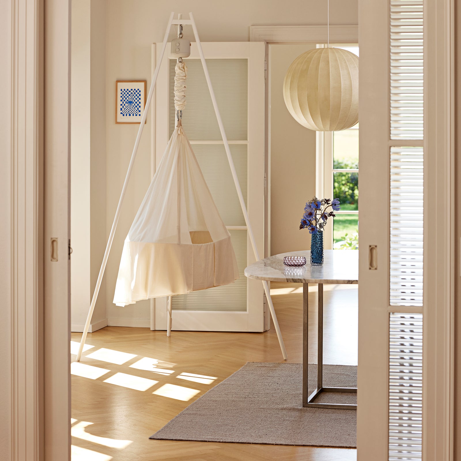 Membantu Baby Cradle Nature