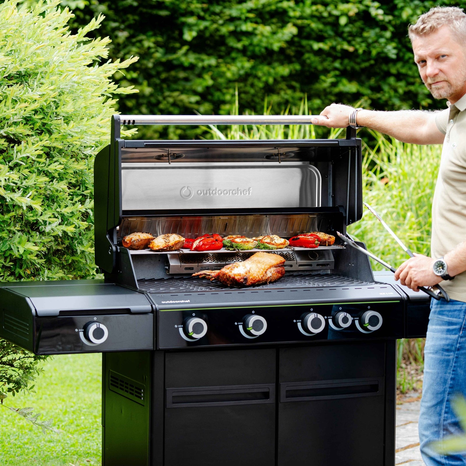 Outdoorchef BBQ STATION HEAT X-445 30MBAR Gas BBQ Black